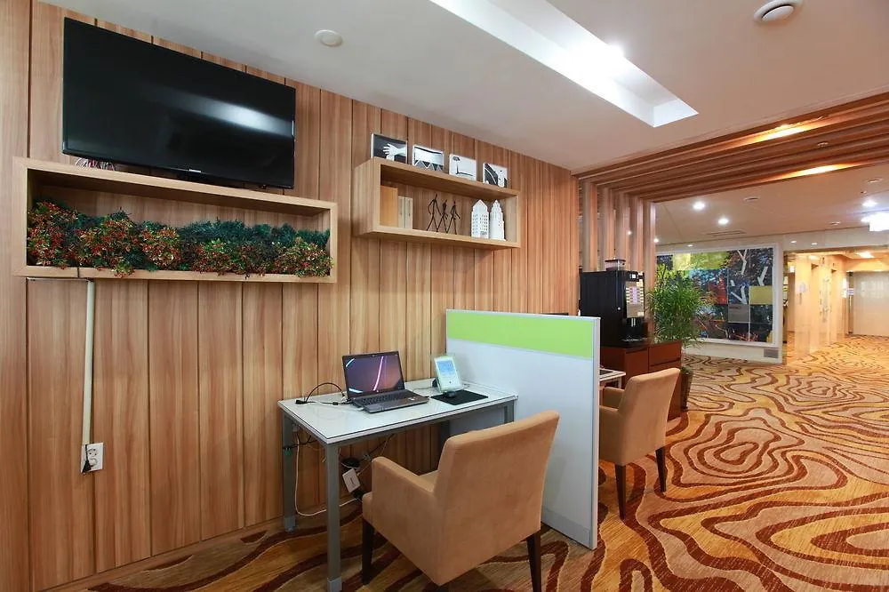 Stellar Marina Hotel シフン